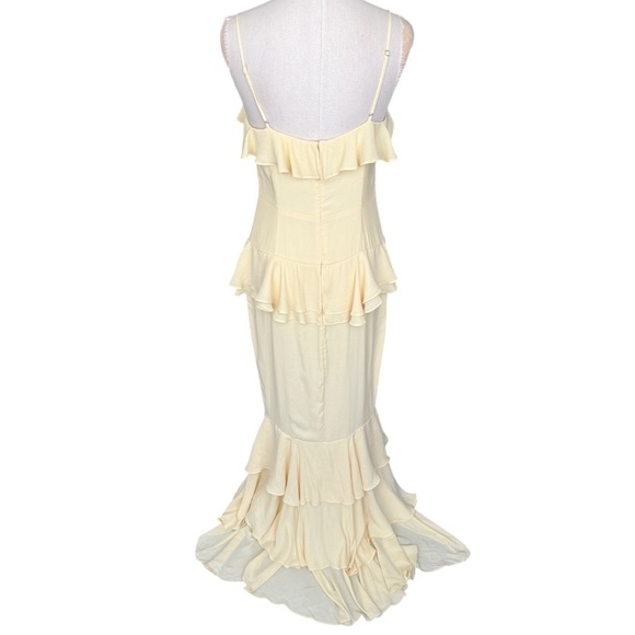 Lovers and Friends Melissa Gown in Yellow Cream - Picture 7 of 13
